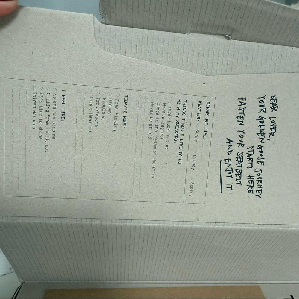 Golden Goose Sneakers with box - Picture 10 of 10